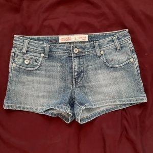Mossimo Supply CO Jean LOW RISE Shorts